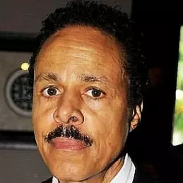 Leon Isaac Kennedy net worth