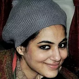 Annie Khalid net worth