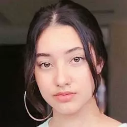 Nur Ameera Khan net worth