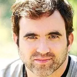 Gabe Khouth net worth