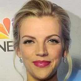 Kara Killmer net worth