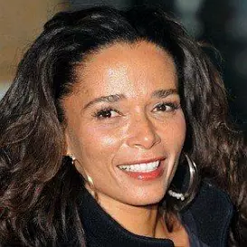 Rowena King net worth