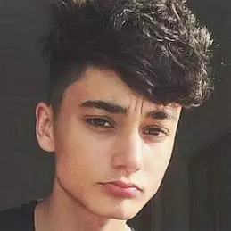 Kai Knight net worth