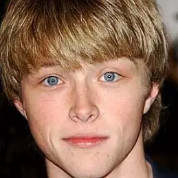Sterling Knight net worth