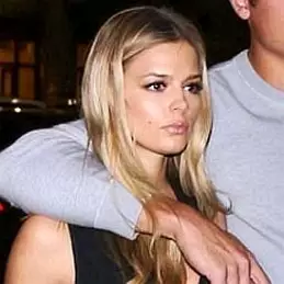 Danielle Knudson net worth