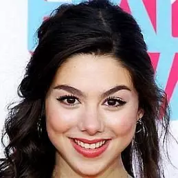 Kira Kosarin net worth