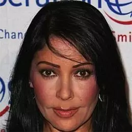 Apollonia Kotero net worth