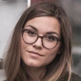 Anna Laura Kummer net worth