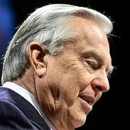 Bill Kurtis net worth