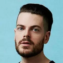 Adam J. Kurtz net worth