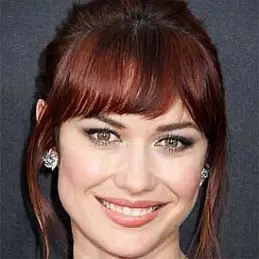 Olga Kurylenko net worth