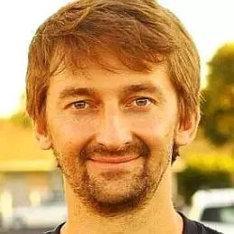 Aaron Kyro net worth