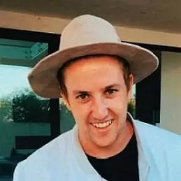 Corey La Barrie net worth