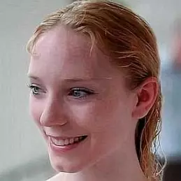 Sarah Lamb net worth