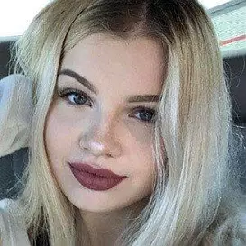 Maddie Lambert net worth