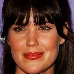 Sarah Lancaster net worth