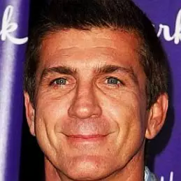 Joe Lando net worth