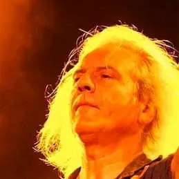 Phil Lanzon net worth