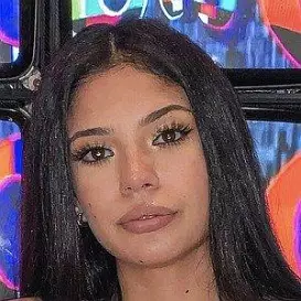 Kiara Laos net worth