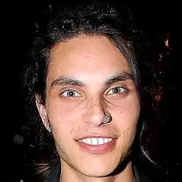 Samuel Larsen net worth