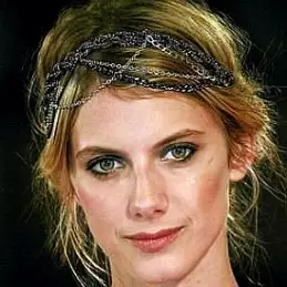 Melanie Laurent net worth