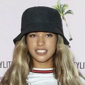 Yasmin Lauryn net worth