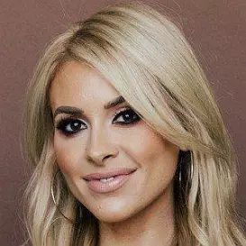 Annie Lawless net worth