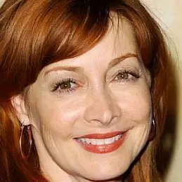 Sharon Lawrence net worth