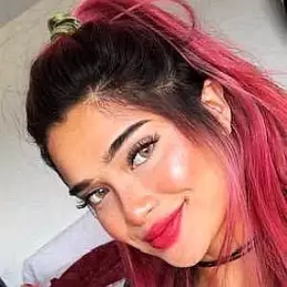 Clementine Albano net worth