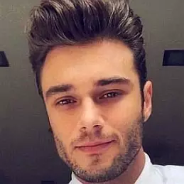 Amadeo Leandro net worth