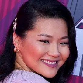 Ellie Lee net worth