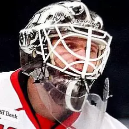 Robin Lehner net worth