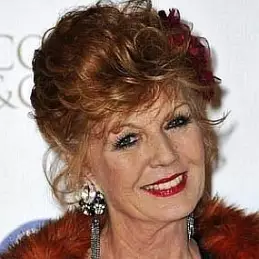 Rula Lenska net worth