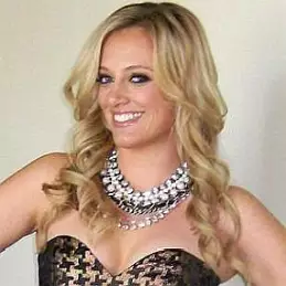 Shallon Lester net worth