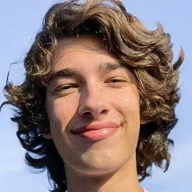 Baylen Levine net worth