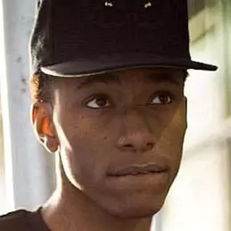 Dyemond Lewis net worth