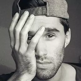 Jeremy Michael Lewis net worth