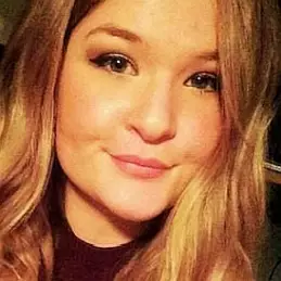 Josefin Lillakas net worth