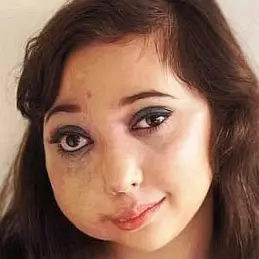 Nikki Lilly net worth