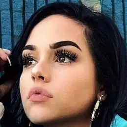 Maggie Lindemann net worth