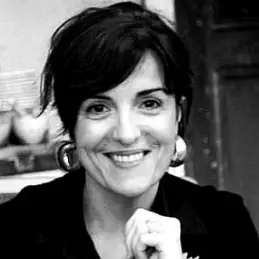 Elvira Lindo net worth