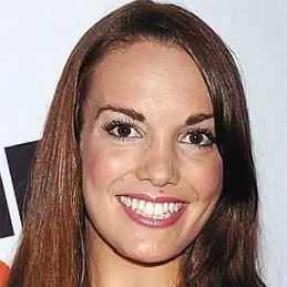 Kara Lindsay net worth