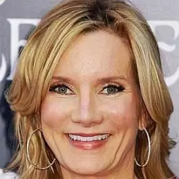 Beth Littleford net worth