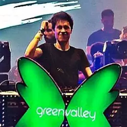 Christian Liu net worth