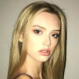 Rai Lollie net worth