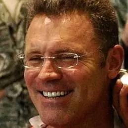 Howie Long net worth