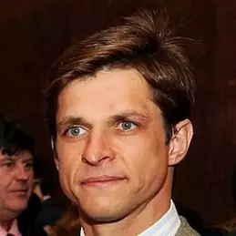 Julian Lopez Escobar net worth