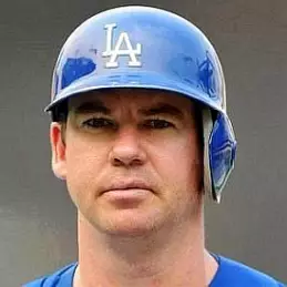 Mark Loretta net worth