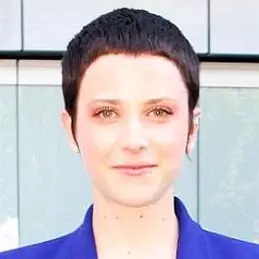 Emma Louise net worth