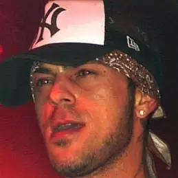 Abz Love net worth